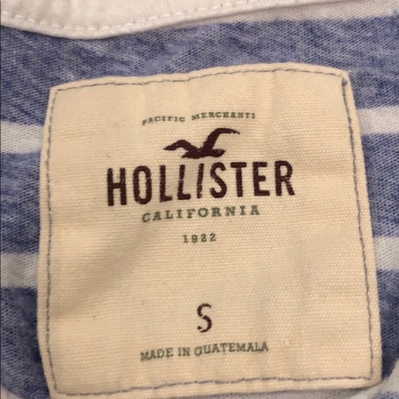 73 Hollister Top - Picture 2 of 3